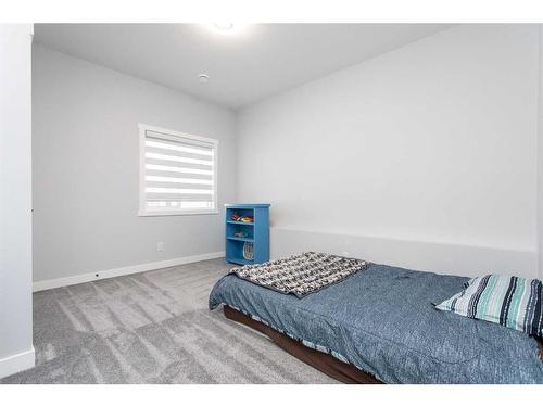 440 Timberlands Drive, Red Deer, AB - Indoor Photo Showing Bedroom