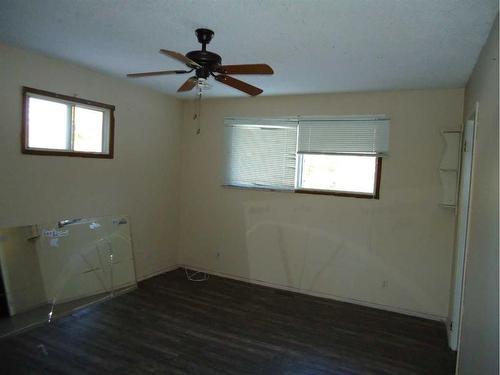 11 Parkland Way, Rural Ponoka County, AB - Indoor Photo Showing Other Room