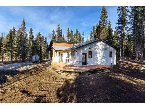 120-32529 Range Road 52, Rural Mountain View County, AB - Outdoor