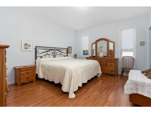 21337 Township Road 441, Rural Camrose County, AB - Indoor Photo Showing Bedroom