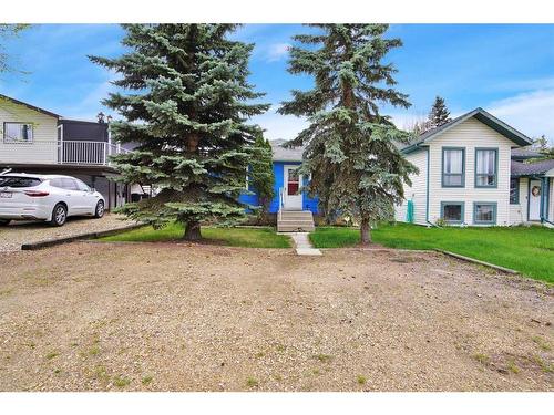 4624 48 Street, Sylvan Lake, AB - Outdoor