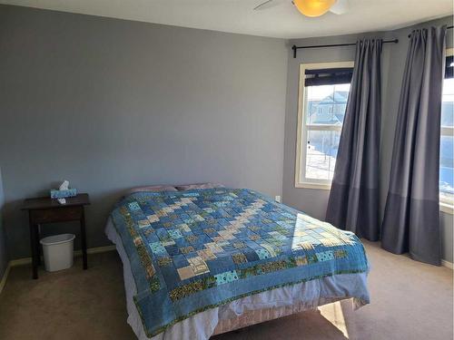 6816 39 Avenue Close, Camrose, AB - Indoor Photo Showing Bedroom
