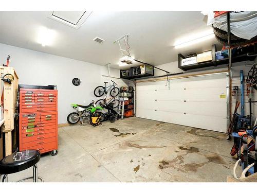 4980 Aspen Lake Boulevard, Blackfalds, AB - Indoor Photo Showing Garage