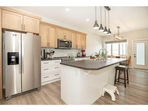 49 Lindman, Red Deer, AB - Indoor Photo Showing Kitchen With Stainless Steel Kitchen With Upgraded Kitchen
