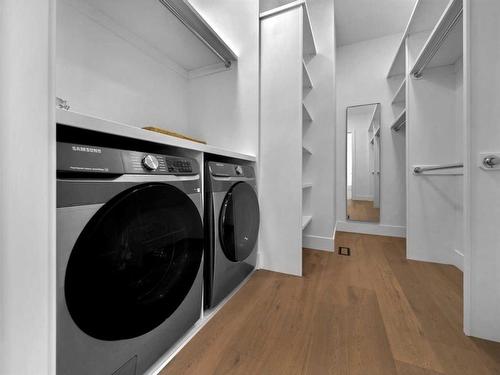 71 Royal Birch Cove Nw, Calgary, AB - Indoor Photo Showing Laundry Room