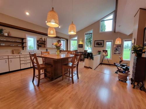 73078 Southshore Drive, Widewater, AB - Indoor Photo Showing Dining Room