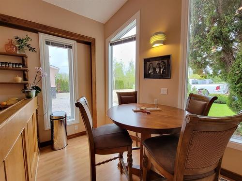 73078 Southshore Drive, Widewater, AB - Indoor Photo Showing Dining Room