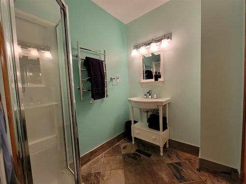 73078 Southshore Drive, Widewater, AB - Indoor Photo Showing Bathroom