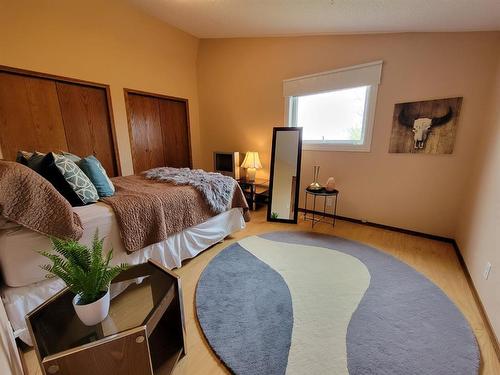 73078 Southshore Drive, Widewater, AB - Indoor Photo Showing Bedroom