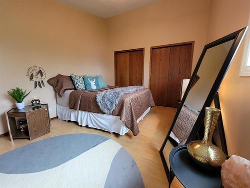 73078 Southshore Drive, Widewater, AB - Indoor Photo Showing Bedroom