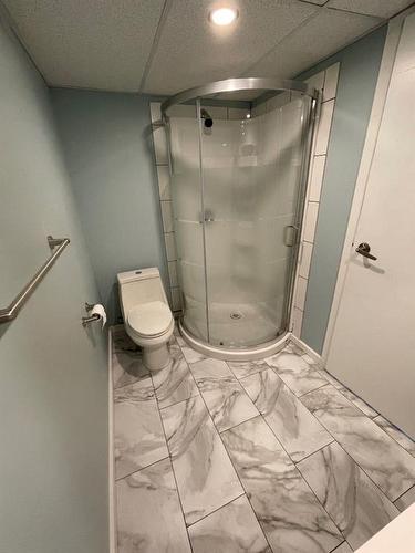 4304A 65 Street, Camrose, AB - Indoor Photo Showing Bathroom