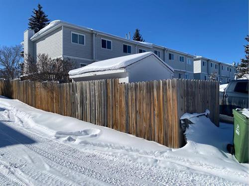 5925 54 Street, Rocky Mountain House, AB - Outdoor With Exterior