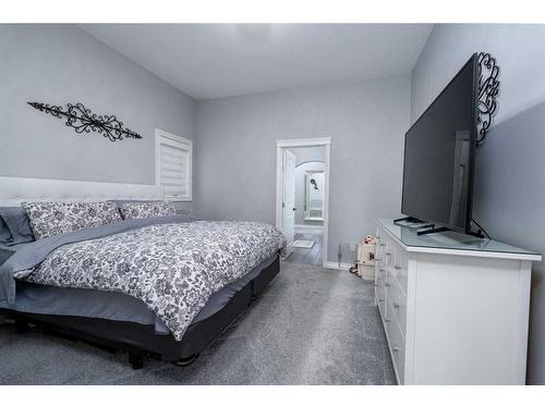 7002 49A Avenue, Camrose, AB - Indoor Photo Showing Bedroom