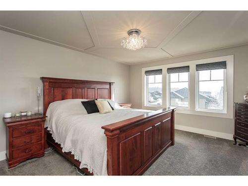 100 Garrison Circle, Red Deer, AB - Indoor Photo Showing Bedroom