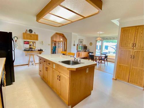 75077 Township Road 39-0, Rural Clearwater County, AB - Indoor Photo Showing Kitchen
