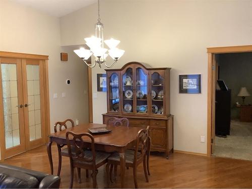30 Root Close, Red Deer, AB - Indoor Photo Showing Dining Room