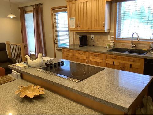 30 Root Close, Red Deer, AB - Indoor Photo Showing Kitchen With Double Sink