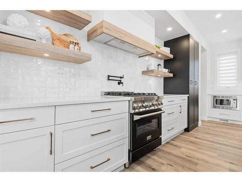 64 Lundberg Crescent, Red Deer, AB - Indoor Photo Showing Kitchen