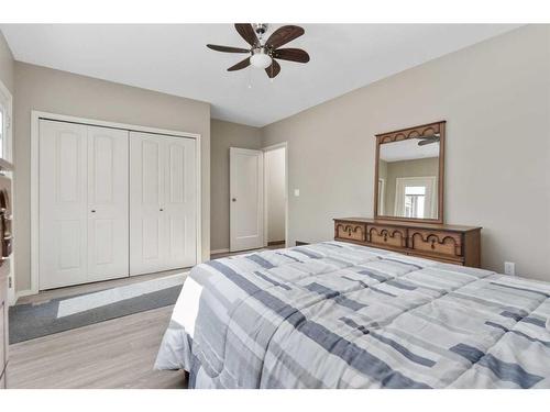 21045 480 Township, Rural Camrose County, AB - Indoor Photo Showing Bedroom