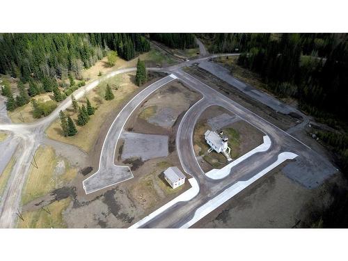 360 Elizabeth Avenue, Nordegg, AB 