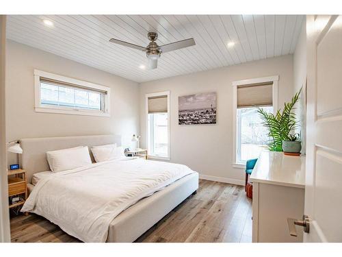 4611 45 Street, Red Deer, AB - Indoor Photo Showing Bedroom