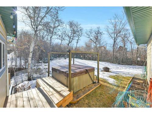 11 Aimie, White Sands, AB - Outdoor With Deck Patio Veranda