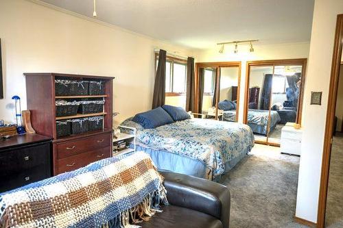 384040 Highway 22 Highway, Rural Clearwater County, AB - Indoor Photo Showing Bedroom