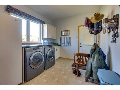 403033 Range Road 5-3, Rural Clearwater County, AB - Indoor Photo Showing Laundry Room