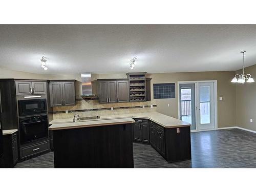 #7 Carlisle Road, Rural Stettler No. 6, County Of, AB - Indoor Photo Showing Kitchen