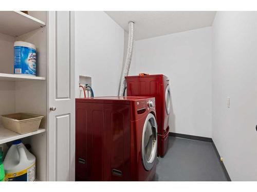 21368 470 Township, Rural Camrose County, AB - Indoor Photo Showing Laundry Room