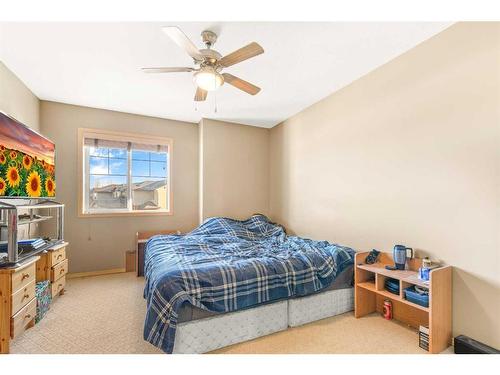 15 Ivey Close, Red Deer, AB - Indoor Photo Showing Bedroom