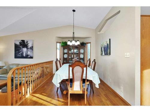 6011 67 Avenue, Rocky Mountain House, AB - Indoor Photo Showing Dining Room