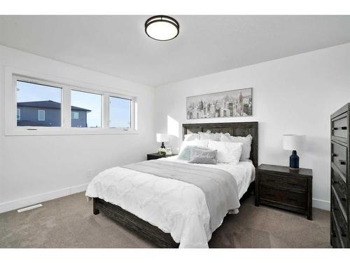 244 Emerald Drive, Red Deer, AB - Indoor Photo Showing Bedroom