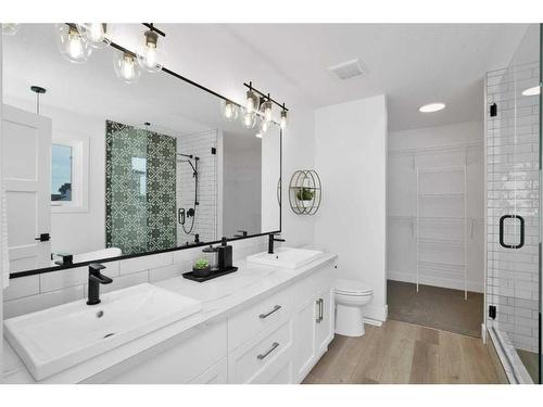 244 Emerald Drive, Red Deer, AB - Indoor Photo Showing Bathroom