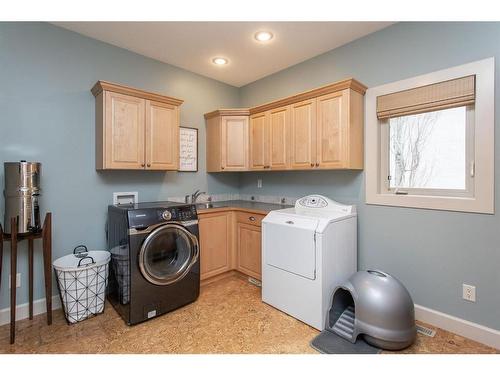 53 Allard Crescent, Red Deer, AB - Indoor Photo Showing Laundry Room