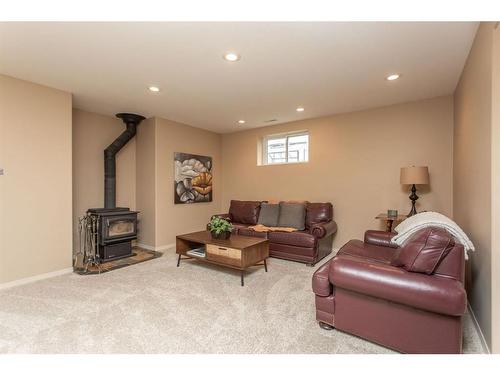 53 Allard Crescent, Red Deer, AB - Indoor Photo Showing Living Room