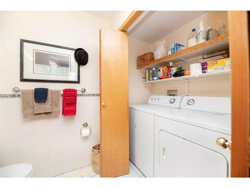 5310 46 Avenue, Red Deer, AB - Indoor Photo Showing Laundry Room