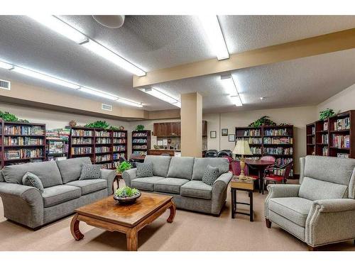 304-5300 48 Street, Red Deer, AB - Indoor Photo Showing Living Room