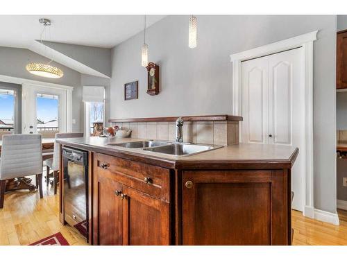 146 Alberts Close, Red Deer, AB - Indoor Photo Showing Kitchen With Double Sink