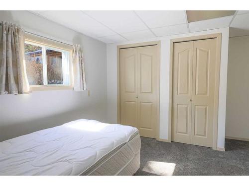 25 Country Meadows Drive, Rural Clearwater County, AB - Indoor Photo Showing Bedroom