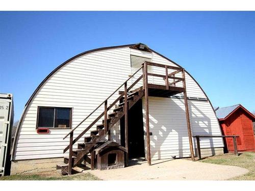 39525 Highway 766, Rural Lacombe County, AB 