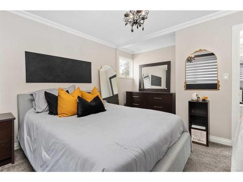 5029 49 Street, Sedgewick, AB - Indoor Photo Showing Bedroom