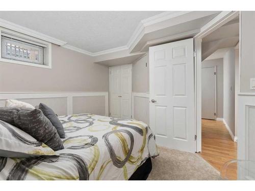 5029 49 Street, Sedgewick, AB - Indoor Photo Showing Bedroom