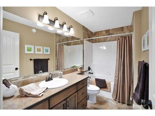 12 Sage Link, Red Deer, AB - Indoor Photo Showing Bathroom