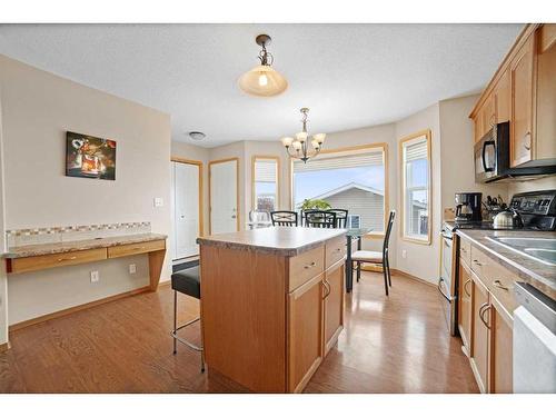 4513 73A Street, Camrose, AB - Indoor Photo Showing Kitchen