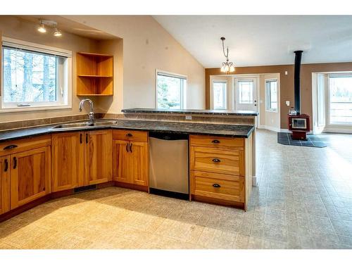 371083 Range Road 6-2, Rural Clearwater County, AB - Indoor Photo Showing Kitchen With Double Sink