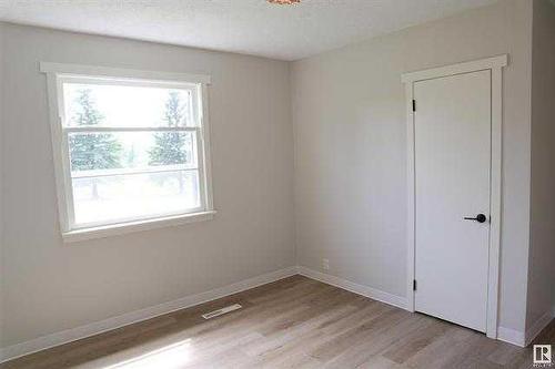 272070 Hwy 616, Rural Wetaskiwin No. 10, County Of, AB - Indoor Photo Showing Other Room