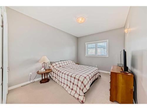4518 54 Street, Ponoka, AB - Indoor Photo Showing Bedroom