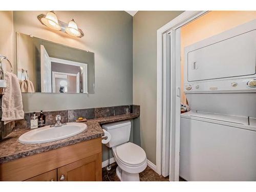 4518 54 Street, Ponoka, AB - Indoor Photo Showing Bathroom