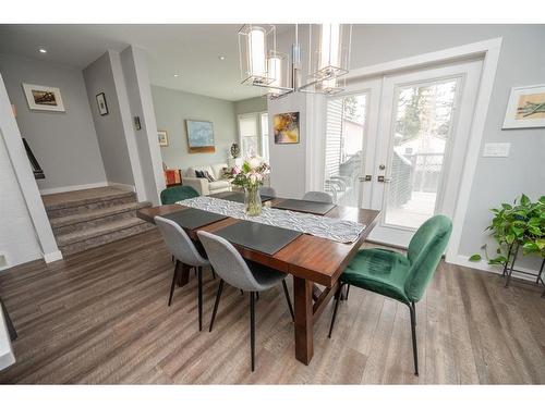 4607 45 Street, Red Deer, AB - Indoor Photo Showing Dining Room